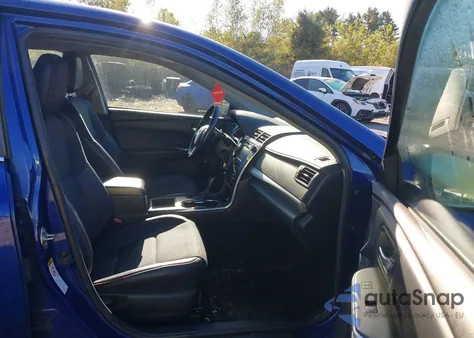 2015 Toyota Camry Se z USA, uszkodzony, nr VIN 4T1BF1FK8FU884708